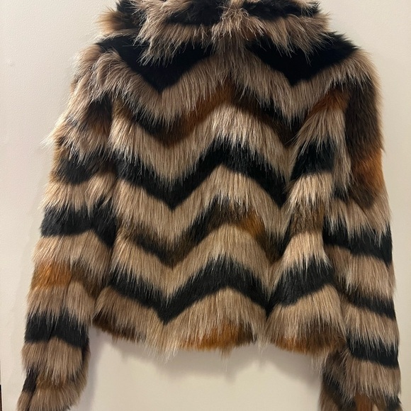French Connection Dallow Multicolor Faux Fur Jacket - Picture 7 of 10